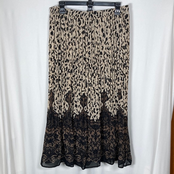 Christopher & Banks Dresses & Skirts - Christopher & Banks Animal Print Maxi Skirt Sheer Overlay with Lining Sz L